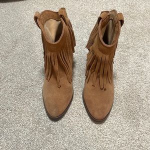 Splendid western tassel ankle suede boots
